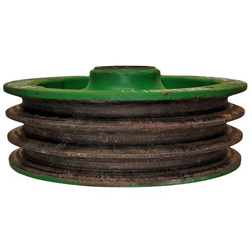 412438 | Conditioner Drive Pulley | John Deere C300 C350 C400 S300 S350 525 530 535 535 625 625 630 635 730 735 830 835 |  | FH302072 | CC55420
