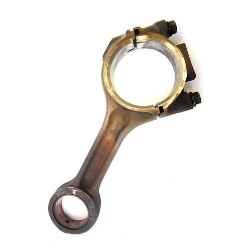 438084 | Connecting Rod | John Deere 250 260 3029T 5210 5310N 5320 5320N 5400 5400N 5420N 5520N |  | RE40541 | R105011