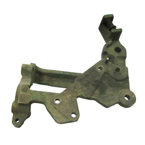 457574 | Console Support | John Deere 500 500 500A 500A 3020 |  | AR33384 | R34335