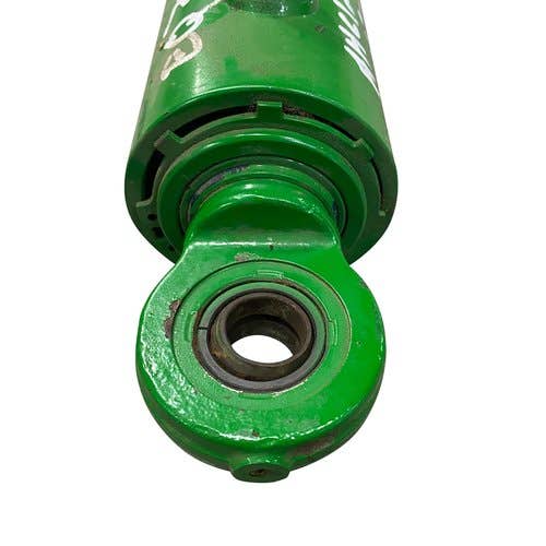 430066 | Contour Master Tilt Cylinder | John Deere S650 STS S660 STS S670 STS S680 STS S690 T550 T560 T660 T670 W540 W550 W650 W660 |  | AHC12165