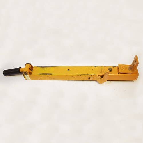 436796 | Control Lever Assembly | LH | Case 1835C 1840 1845C |  | H673190 | D128278 | D128237 | D133282
