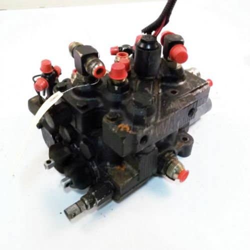 431626 | Control Valve Assembly | Bobcat 653 751 753 763 773 |  | 6808046 | 6628394
