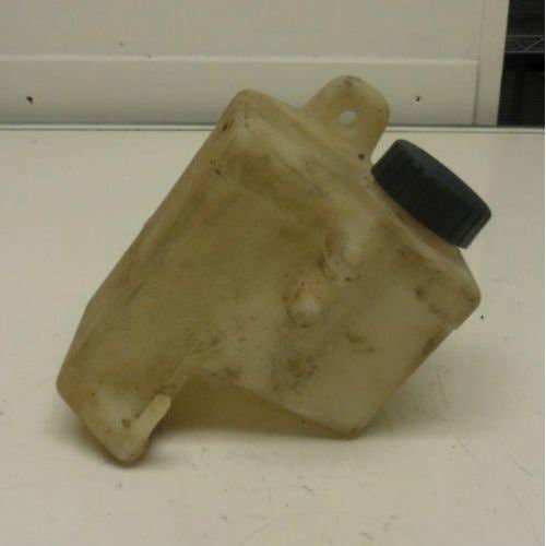 431017 | Coolant Recovery Bottle | New Holland L140 L150 L160 L170 LS140 LS150 LS160 LS170 |  | 87042633
