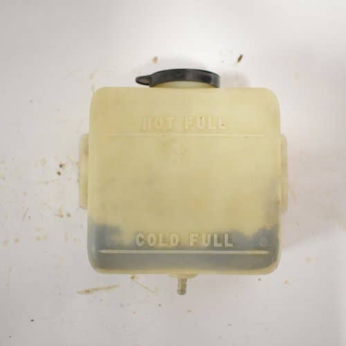 Used Coolant Reservoir fits JCB 135R 150TR 155 175 190 190T 205 205T 225 225T 250 260 260T 280 300 300T 320T 330 333/P3473 Used Coolant Reservoir fits JCB 135R 150TR 155 175 190 190T 205 205T 225 225T 250 260 260T 280 300 300T 320T 330 333/P3473