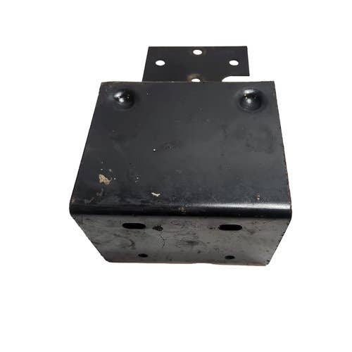 458254 | Coolant Tank Mount | Bobcat S130 543 642 643 645 653 742 743 751 753 763 773 843 |  | 6709415 | 6571814