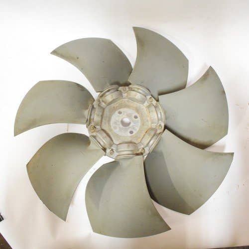 Used Cooling Fan 7 Blades fits Gehl 7810 191069 Used Cooling Fan 7 Blades fits Gehl 7810 191069