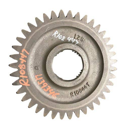 439346 | Countershaft Gear | John Deere 8100 8100T 8110 8110T 8200 8200T 8210 8210T 8300 8300T 8310 8310T 8400 8400T 8410 8410T |  | R108447