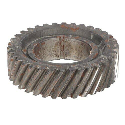 497165 | Countershaft Gear | John Deere 4040 4230 4240 4430 4440 |  | R50338