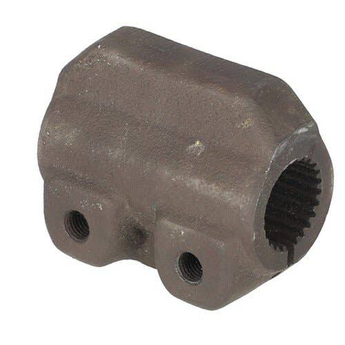 151876 | Coupling - Rear | Case IH 258 385 395 485 485XL 495 495XL 585 585XL 595 595XL 685 685XL 695 695XL 743XL 785XL 795 844XL 856XL 885XL 895 895XL 956XL 1056XL |  | 90030C2 | 90030C1 | APL335