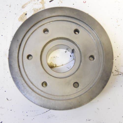 436554 | Crankshaft Pulley | Case 1835C |  | 244035A1 | 1959834C1