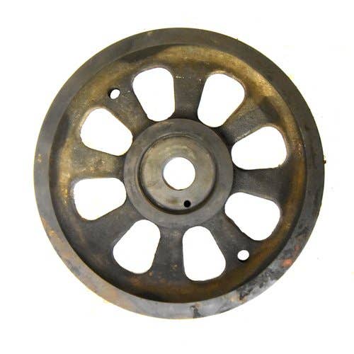 Used Crankshaft Pulley fits New Holland C227 C232 C238 L223 L225 L230 C185 L180 L185 504273736 fits Case SV300 TR320 TV380 420 430 435 445 504273736 Used Crankshaft Pulley fits New Holland C227 C232 C238 L223 L225 L230 C185 L180 L185 504273736 fits Case SV300 TR320 TV380 420 430 435 445 504273736
