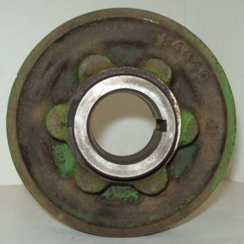 431752 | Crankshaft Pulley | John Deere 70D 70D 180 202 400G 400G 440 440 440A 440A 440B 450 450B 450C 450C 450D 450D 450E 450E 455D 455D 480 480 932 935 942 945 952 1032 1042 1052 2020 2020 2270 2280 2320 2420 2510 2520 4219 4219 4239 4239D |  | T24440