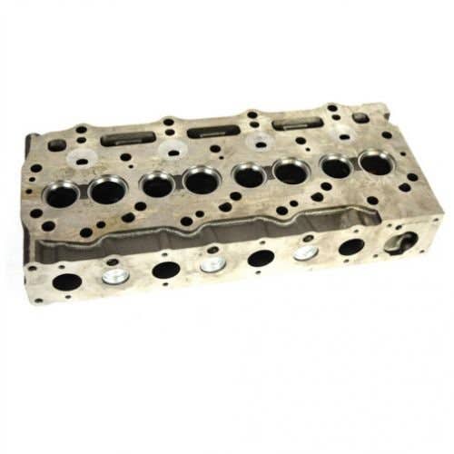 204162 | Cylinder Head | New Holland L565 LS160 LX565 |  | P812 | P813 | P814 | SBA111017501