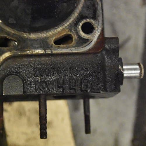 433032 | Cylinder Head | Case SR220 SR250 SV250 SV300 TR320 TV380 | New Holland C227 C232 C237 C238 L225 L230 U80C U80C | Iveco F5CE5454 |  | 504389002 | 504389002 | 504389001