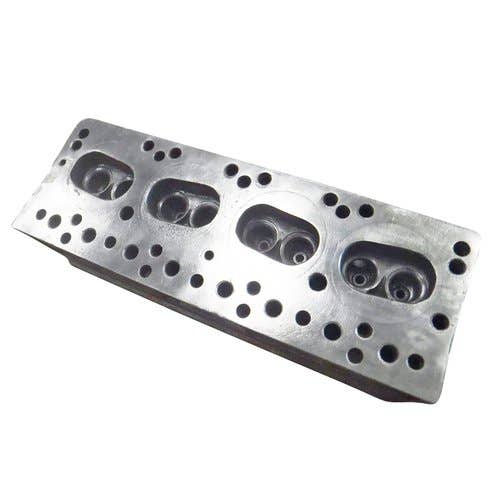 400067 | Cylinder Head | Case 350 500 |  | G1148 | G2001 | G2099