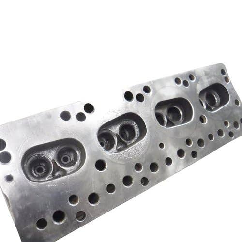 400067 | Cylinder Head | Case 350 500 |  | G1148 | G2001 | G2099