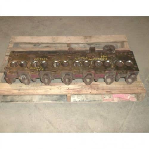 499365 | Cylinder Head | Case IH 8930 8940 8950 |  | 3920031 | 8690822 | J920031 | 3920023 | 3920028 | 3936153