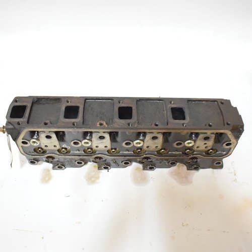 Used Cylinder Head fits Caterpillar 3034 216 226 228 232 236 242 246 247 248 252 257 262 267 277 287 906 906 172-6704 3712H08A/2 Used Cylinder Head fits Caterpillar 3034 216 226 228 232 236 242 246 247 248 252 257 262 267 277 287 906 906 172-6704 3712H08A/2