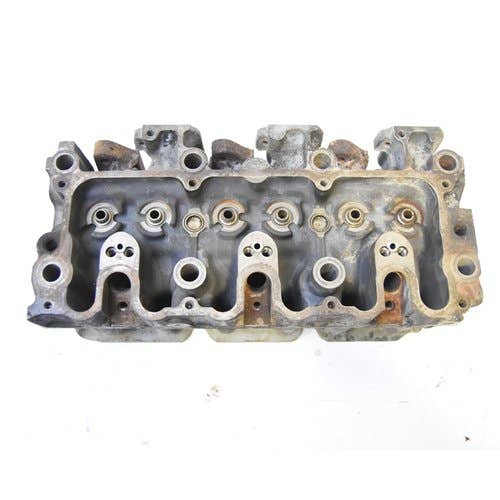 Used Cylinder Head fits Deutz F3M1011F fits Gehl 4835 0422026R 0427142RZ 187529