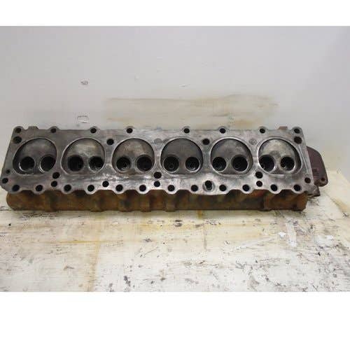 400203 | Cylinder Head | International | Farmall | IH C221 C263 460 560 |  | 367188R | 373423R