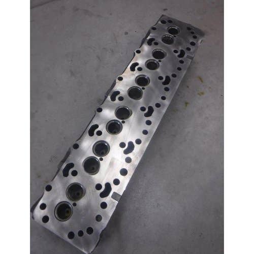 400333 | Cylinder Head | John Deere 600 600 4000 4020 |  | AR48183 | R40560 | R46090