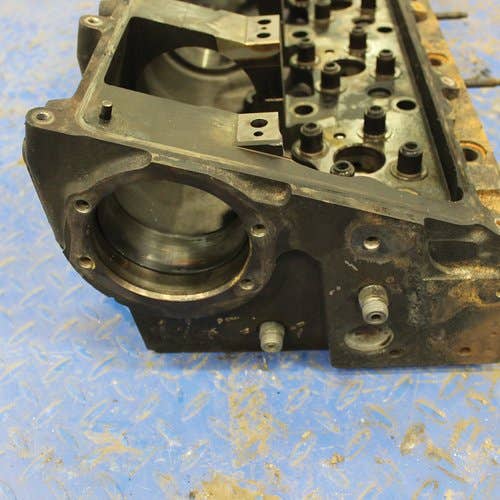 435015 | Cylinder Head | John Deere CP690 CS690 S680 S680HM S690 S690HM S780 S790 370 410E 460 470GLC 824K 844K 844KII 1050 6135 7280 7380 7480 7580 7760 7780 8300 8400 8500 8600 9410R 9420R 9420RX 9460R 9460RT 9470R 9470RT 9470RX |  | RE552539 | R528319