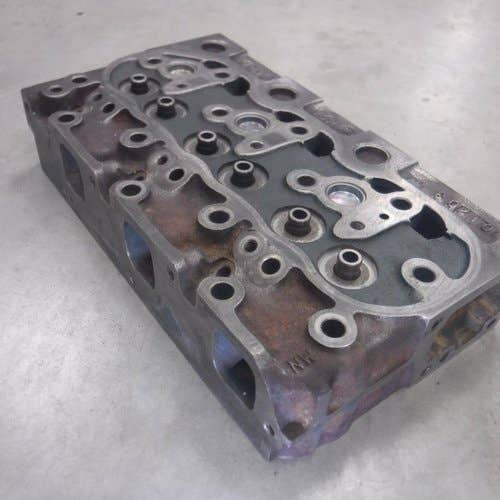 435179 | Cylinder Head | Kubota D1402DI L2950 |  | 16705-03040 | D17-DI