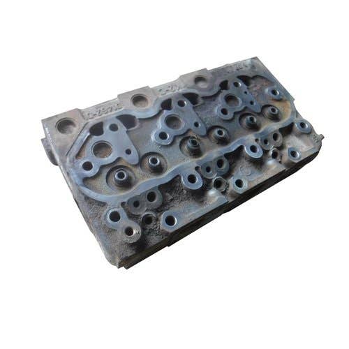 407061 | Cylinder Head | Kubota L2250 L2550 L2650 |  | 17331-03045 | 17325-03040 | 17331-03040 | D1462DI