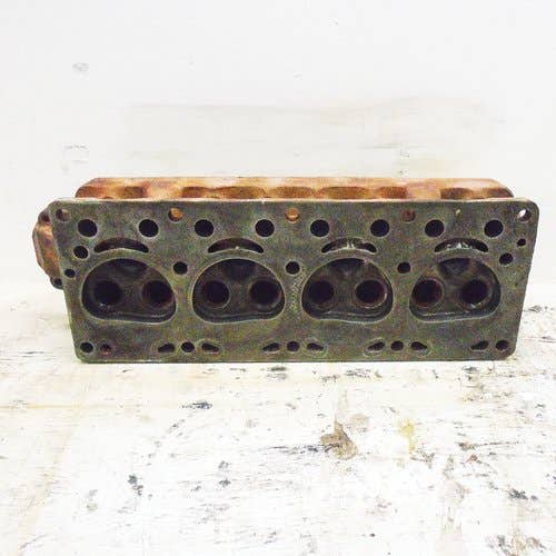 400496 | Cylinder Head | Massey Ferguson TO35 35 40 50 135 150 202 235 245 |  | Z134A601