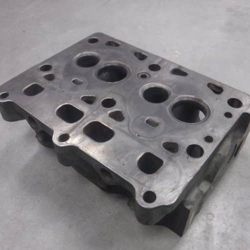 435180 | Cylinder Head | Yanmar YM2200 YM2700 2TR22 |  | 124250-11370 | 724550-11700 | 2TR-22