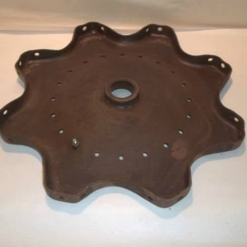 497759 | Cylinder Spider | John Deere 6600 6601 6602 6620 6621 6622 7700 7701 7720 7721 8820 |  | AH114503 | AH75101