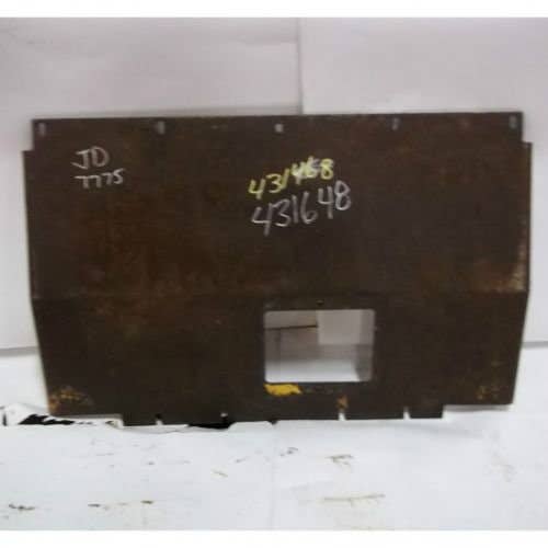 431648 | Deck Plate | John Deere 6675 7775 | New Holland C175 L160 L170 L565 LS160 LS170 LX565 LX665 |  | MG86609019 | 86609019