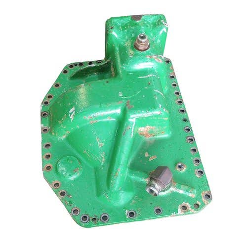 457523 | Differential Case Cover | John Deere 9300T 9320T 9400T 9420T 9520T 9620T |  | RE163931 | RE179844 | 578-04-3311-213