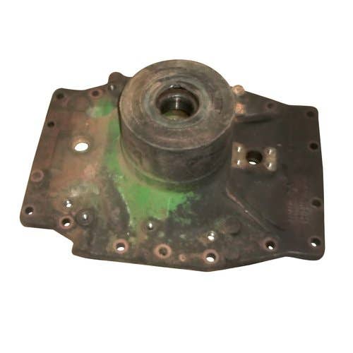 402739 | Differential Cover | John Deere 9230 9330 9360R 9370R 9410R 9420R 9430 9470R |  | R218711 | R206610