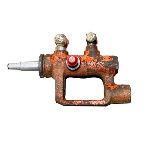 453472 | Differential Lock Valve Assembly | International | Farmall | IH Hydro 100 Hydro 186 756 766 786 856 886 966 986 1066 1086 1486 2756 2856 |  | 65416C92 | 529003R91 | 65416C91