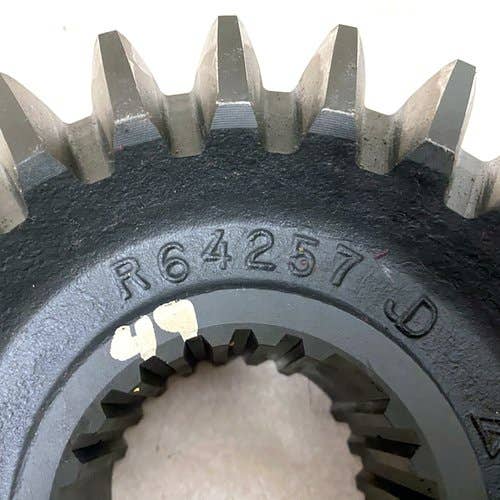 498724 | Differential Side Gear | John Deere 4520 4555 4560 4620 4630 4640 4650 4755 4760 4840 4850 4955 5010 5020 6030 7020 8430 8440 8450 8560 8630 8640 8650 8760 8850 8960 |  | R64257