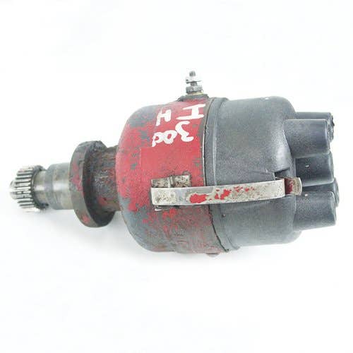403588 | Distributor Assembly Less Base | International | Farmall | IH A B C Cub H M Super C W4 W6 W9 100 130 140 140 200 230 240 240 300 330 340 340 350 400 404 424 444 444 450 504 600 650 |  | 107304C91 | 07298C91 | 357935R91 | 366928R91 | 381687R91