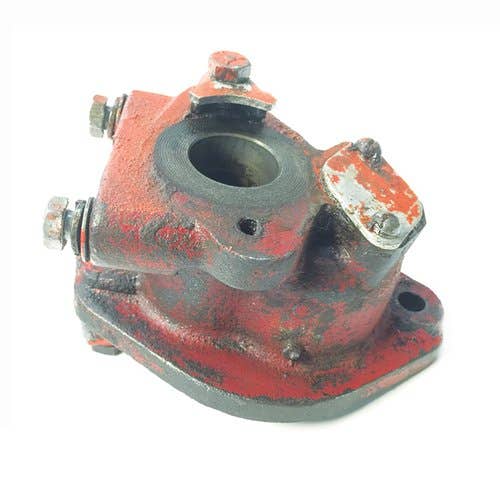 429775 | Distributor Drive Housing | International | Farmall | IH C M MD MTA Super A Super C 200 230 240 300 330 340 350 400 424 450 504 2404 2424 2504 |  | 363763R11