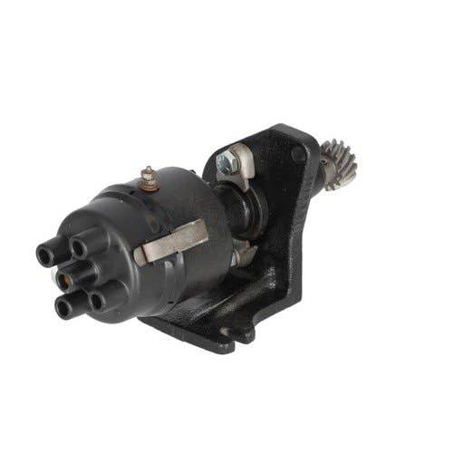 205104 | Distributor | Minneapolis Moline UTS |  | 1111718
