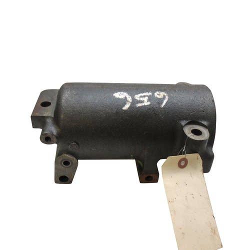 441540 | Draft Control Cylinder | International | Farmall | IH Hydro 70 Hydro 86 544 656 664 666 686 2544 2656 |  | 389576R11 | 389576R1
