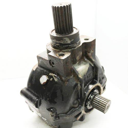 415677 | Draper Header Wobble Box Assembly | Case IH 1042 1052 2042 2052 2062 2142 2152 2162 | Macdon FD70 FD75 973 974 5000 | New Holland 82C 83C 84C 86C |  | 100532 | 338670A1
