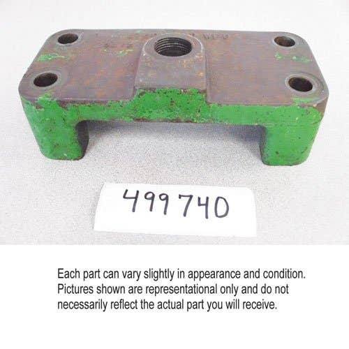 Used Drawbar Front Support fits John Deere 7200 7210 7400 7405 7410 7420 7505 7510 7515 7520 7600 7610 7700 7710 7800 7810 L76088 Used Drawbar Front Support fits John Deere 7200 7210 7400 7405 7410 7420 7505 7510 7515 7520 7600 7610 7700 7710 7800 7810 L76088