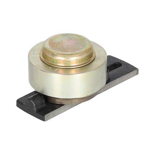 157901 | Drive Belt Tensioner | Bobcat S100 S130 S150 S160 S175 S185 S205 S510 S530 S550 S570 S590 T140 T180 T190 T550 T590 653 751 753 763 773 863 883 963 5600 5600 7753 |  | 6735884 | 6711698