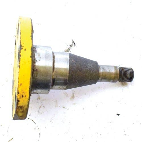 434293 | Drive Gear Spindle | John Deere 675 675B | New Holland L35 L553 L554 L555 L775 L779 |  | MG626928 | 626928
