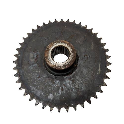 446724 | Drive Sprocket | Bobcat 520 530 533 540 542 543 553 |  | 6548891