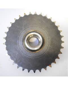 437160 | Drive Sprocket | Gehl R135 | | 50303185