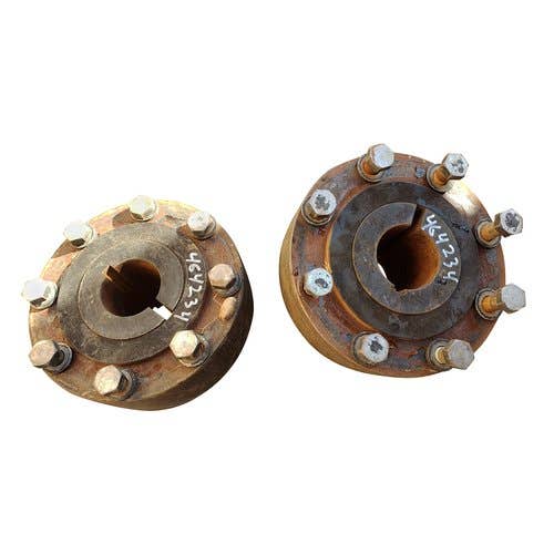 464234 | Dual Hub - Wedge Lock | Sold Individually | Case IH MX80C MX90C MX100 MX100C MX110 MX120 MX135 MX150 MX170 5120 5130 5140 5150 5220 5230 5240 5250 |  | 241933A1 | 250850A1