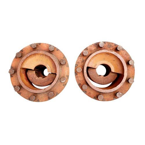 464747 | Dual Hub - Wedge Lock | Sold Individually | International | Farmall | IH Hydro 70 Hydro 86 544 656 666 674 686 2544 2656 |  | 391279R1 | 389539R1 | 375463R1