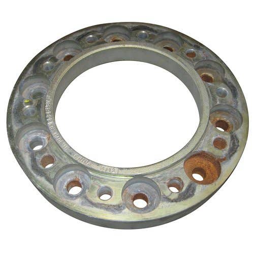 439721 | Dual Spacer | John Deere CP690 S550 S650 S660 S670 S680 S690 S760 S770 S780 S790 T660 T670 W650 W660 7660 8100 8200 8300 8400 8500 8600 |  | N379295