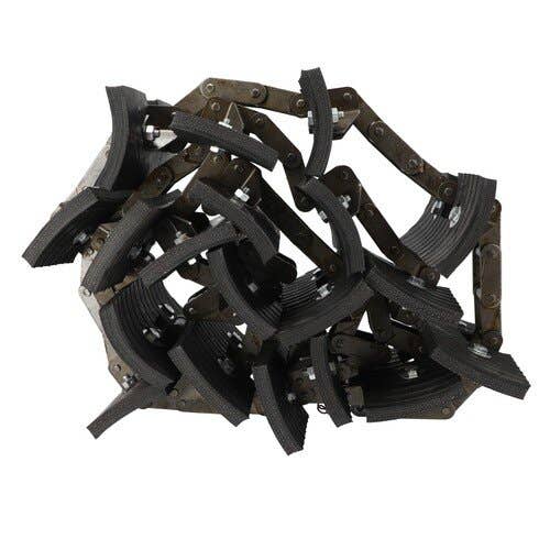 153710 | Elevator Chain | New Holland TR70 TR75 TR85 TR86 TR87 TR88 TR89 TR95 TR96 TR97 TR98 |  | 616160 | 782440 | GNH96 | GNH96R